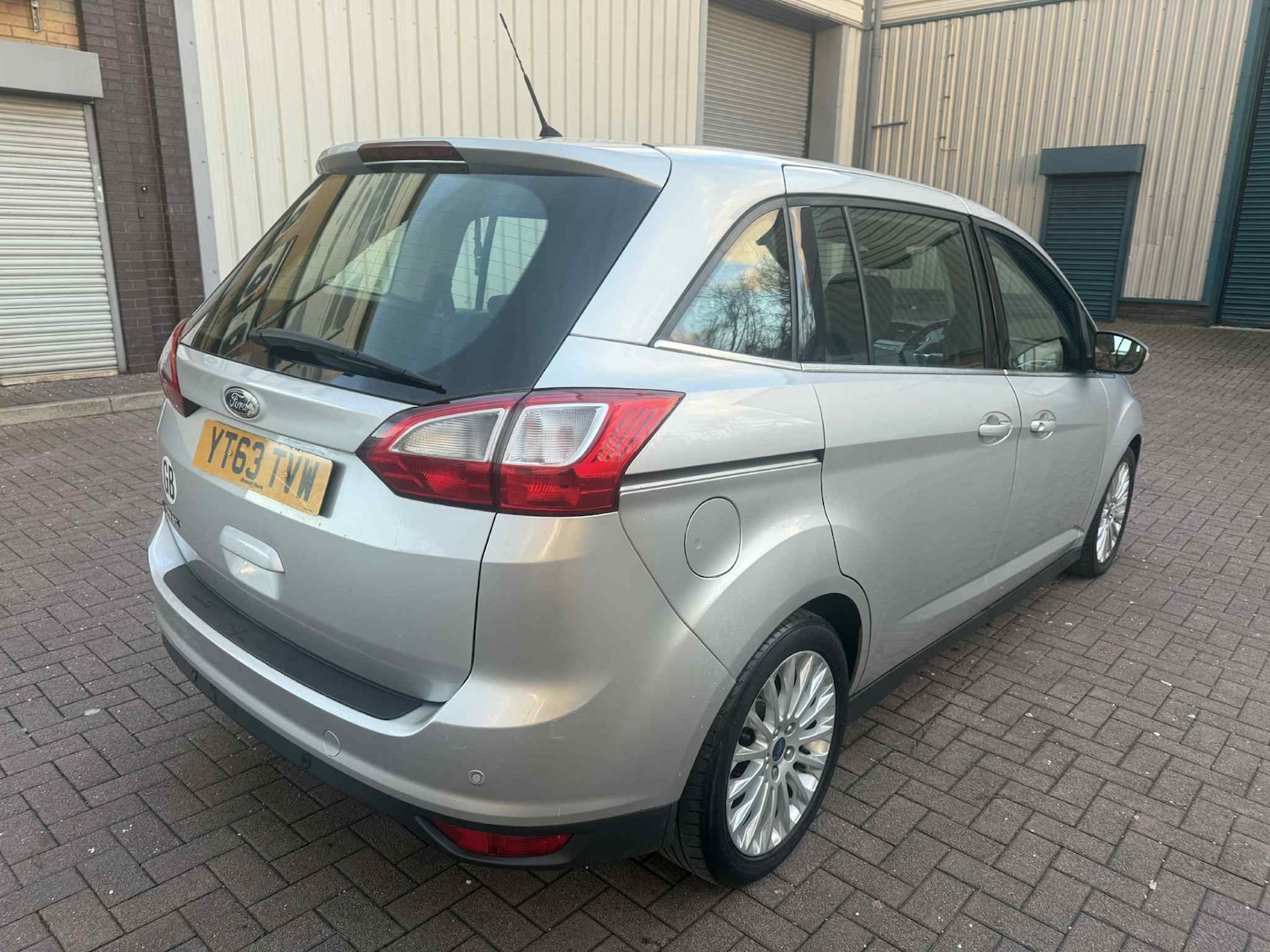 Used Ford Grand C-Max 2013 for sale - 77087350: Photo 13