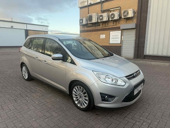2013 (63) - 1.6 TDCi Titanium 5dr