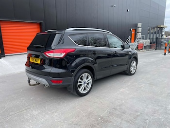 Used Ford Kuga 2016 for sale - 77591473: Photo