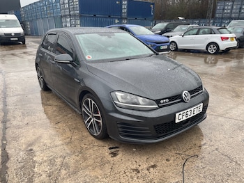 Used Volkswagen Golf 2014 for sale - 77679184: Photo