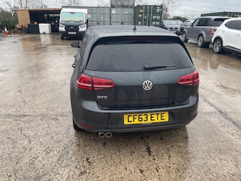 Used Volkswagen Golf 2014 for sale - 77679184: Photo