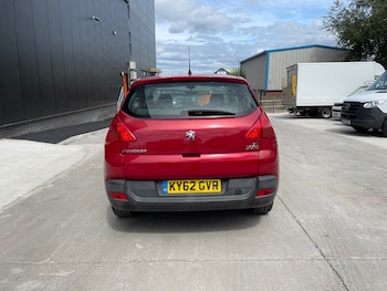 Used Peugeot 3008 2012 for sale - 79032885: Photo