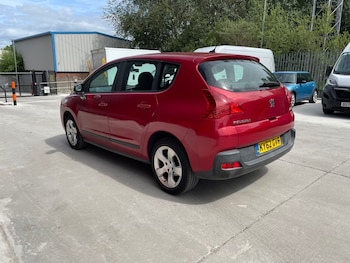 Used Peugeot 3008 2012 for sale - 79032885: Photo