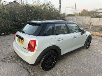 Used MINI Hatch 2015 for sale - 76316936: Photo