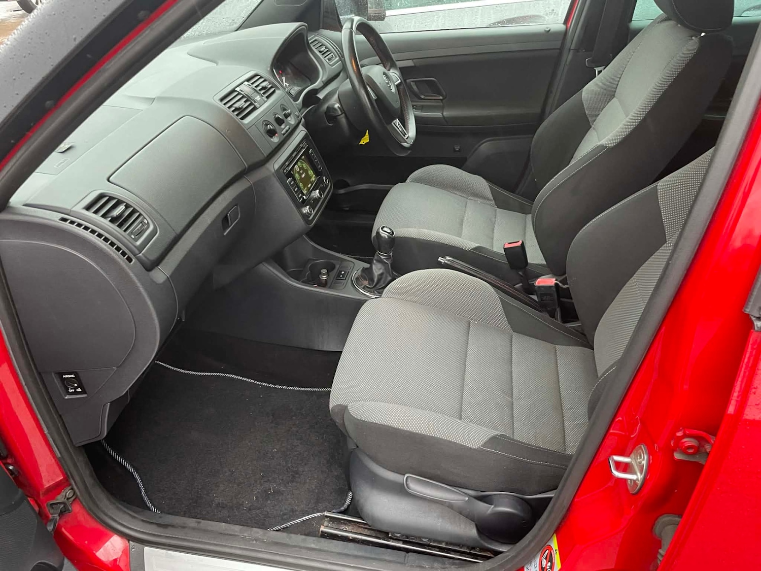 Used Skoda Fabia 2013 for sale - 77183304: Photo 6