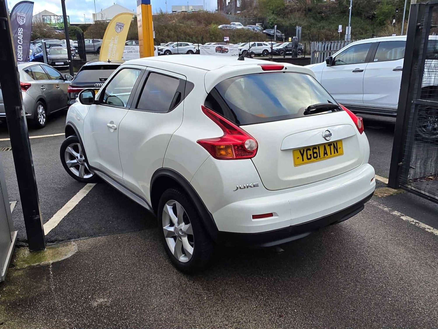 Used Nissan Juke 2011 for sale - 77283914: Photo 2