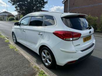 Used Kia Carens 2015 for sale - 74761225: Photo