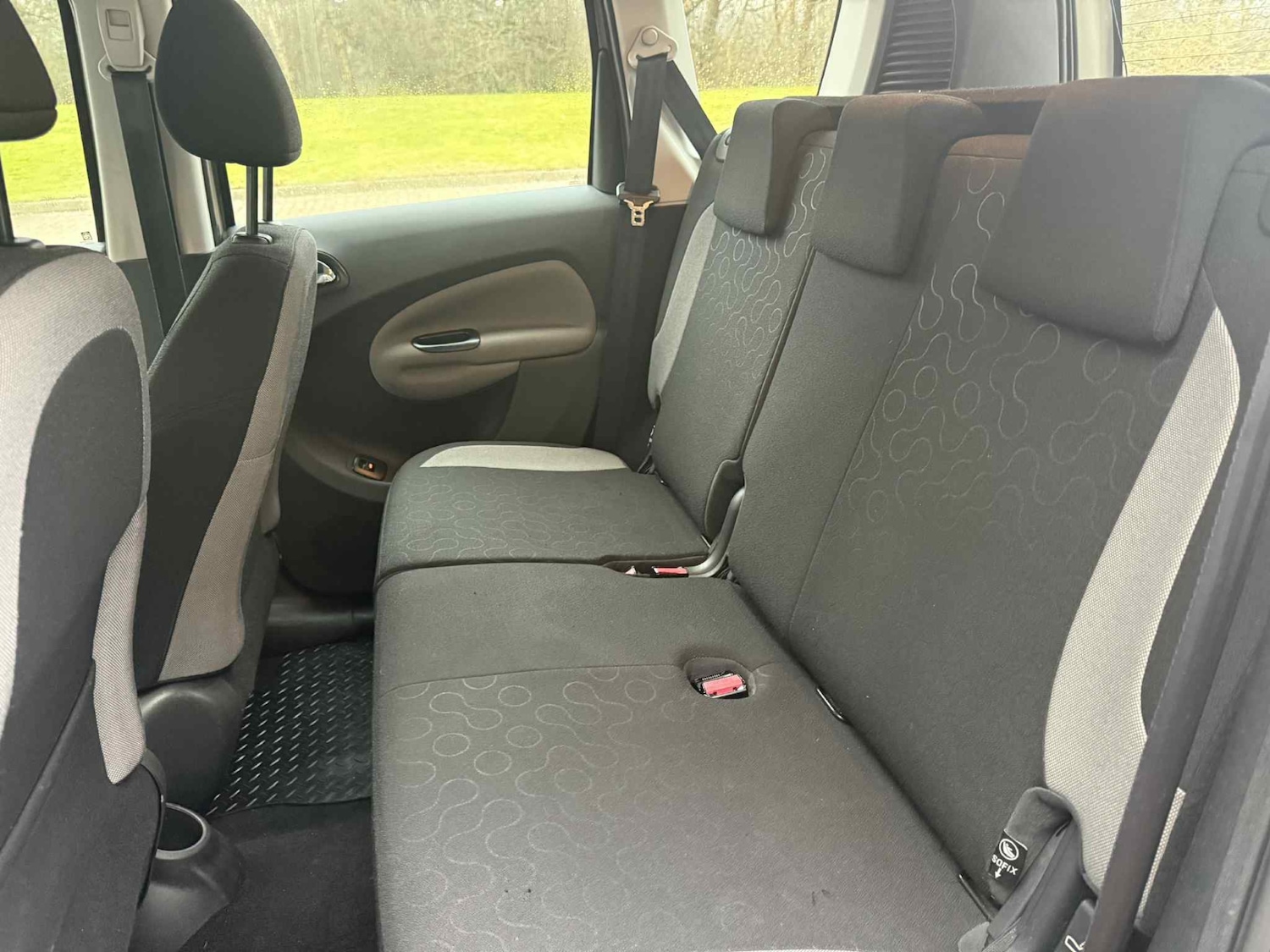 Used Citroen C3 Picasso 2010 for sale - 77319142: Photo 10