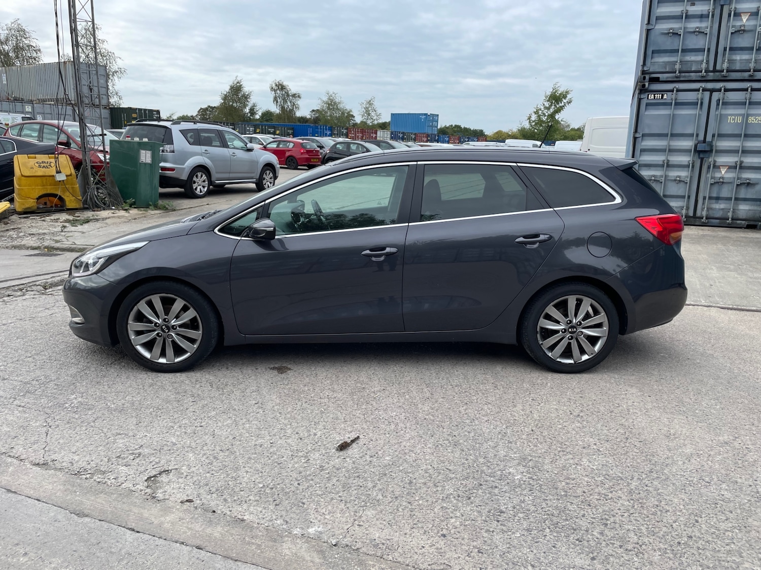 Used Kia Ceed 2013 for sale - 76022787: Photo 8