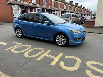 Used Ford Focus 2010 for sale - 77504350: Photo