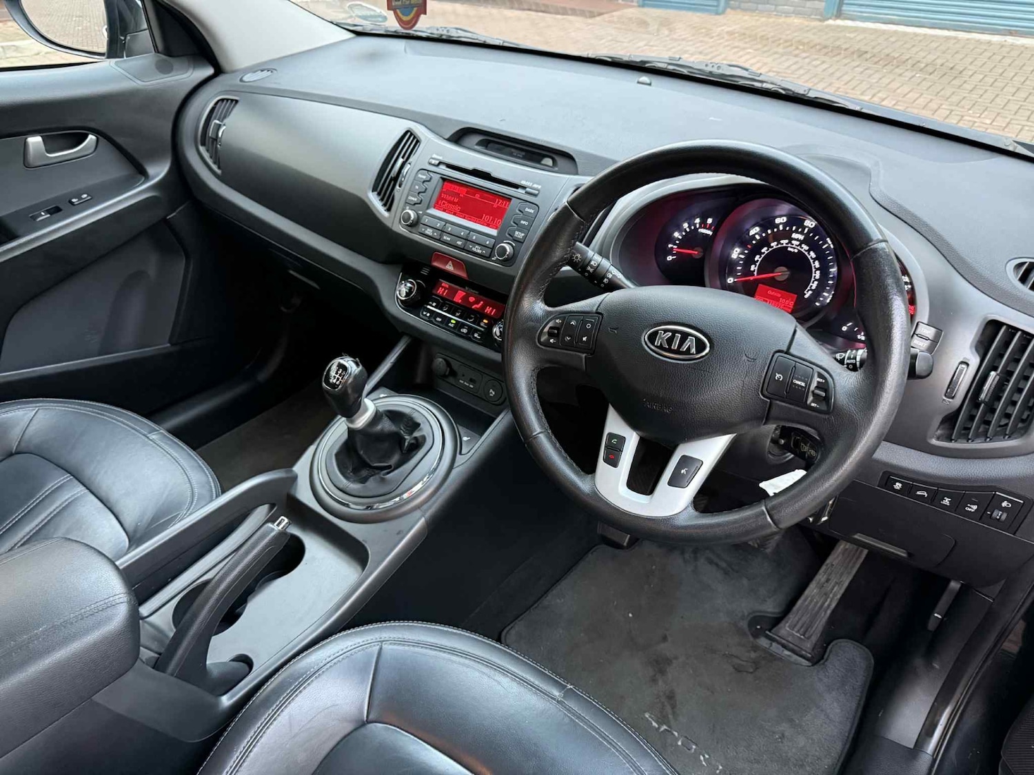 Used Kia Sportage 2010 for sale - 76519504: Photo 5