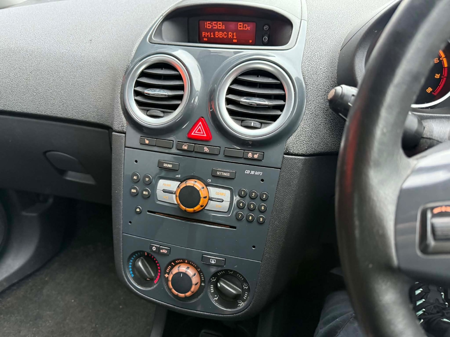 Used Vauxhall Corsa 2012 for sale - 77778887: Photo 13