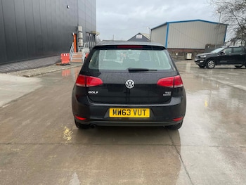 Used Volkswagen Golf 2013 for sale - 77630864: Photo