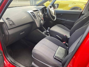 Used Kia Venga 2011 for sale - 76354177: Photo