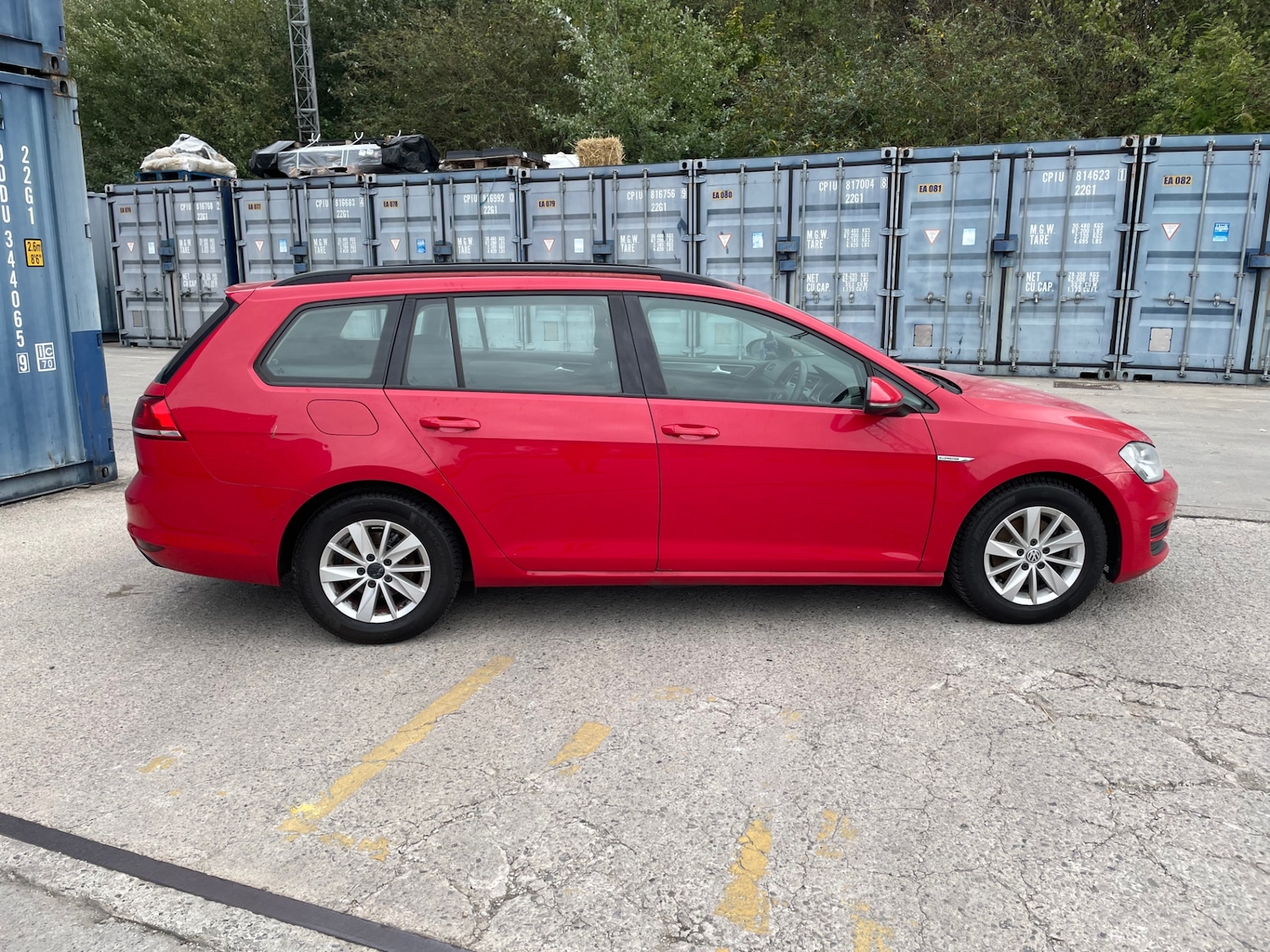 Used Volkswagen Golf 2014 for sale - 76022779: Photo 4