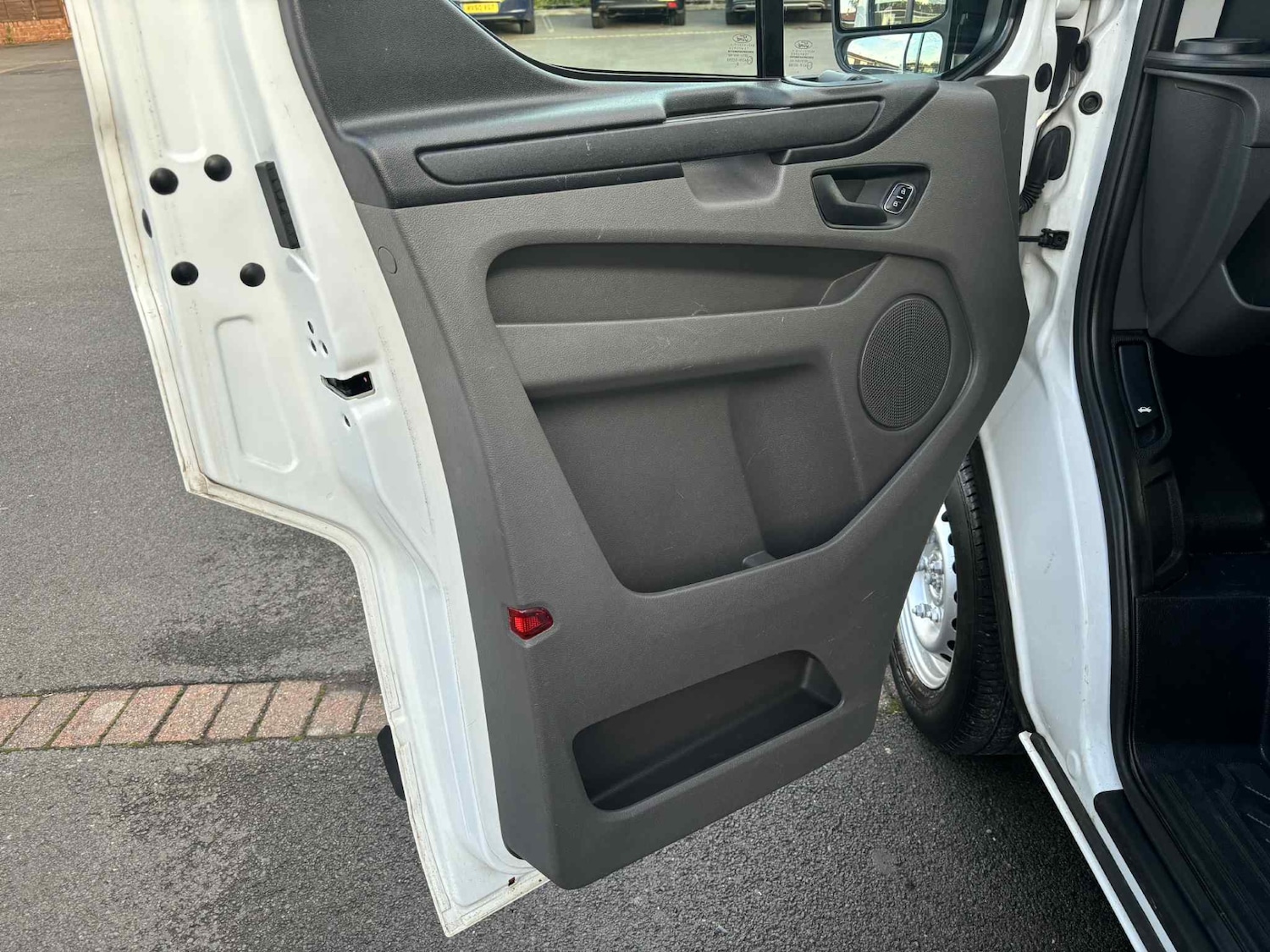 Used Ford Transit Custom 2019 for sale - 76235167: Photo 15