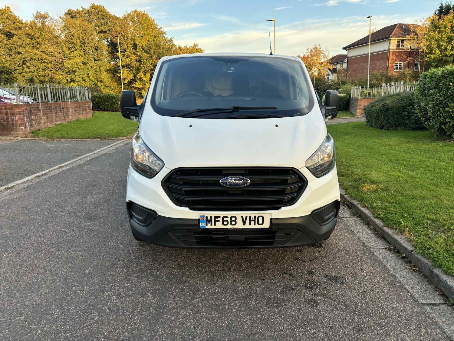 Used Ford Transit Custom 2019 for sale - 76235167: Photo 2
