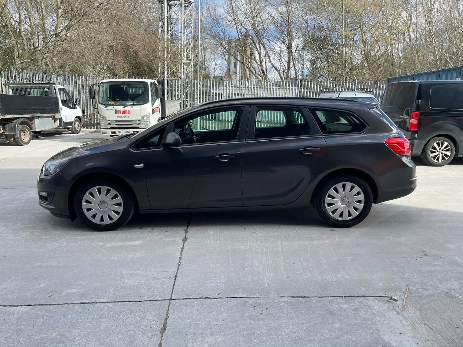 Used Vauxhall Astra 2013 for sale - 78063885: Photo 11