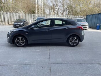 Used Hyundai i30 2016 for sale - 78470407: Photo