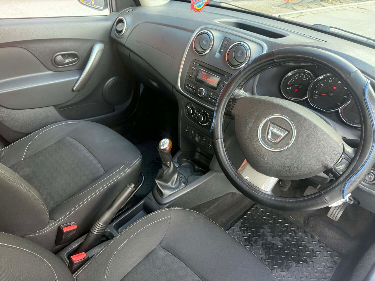 Used Dacia Sandero 2015 for sale - 78201477: Photo 8