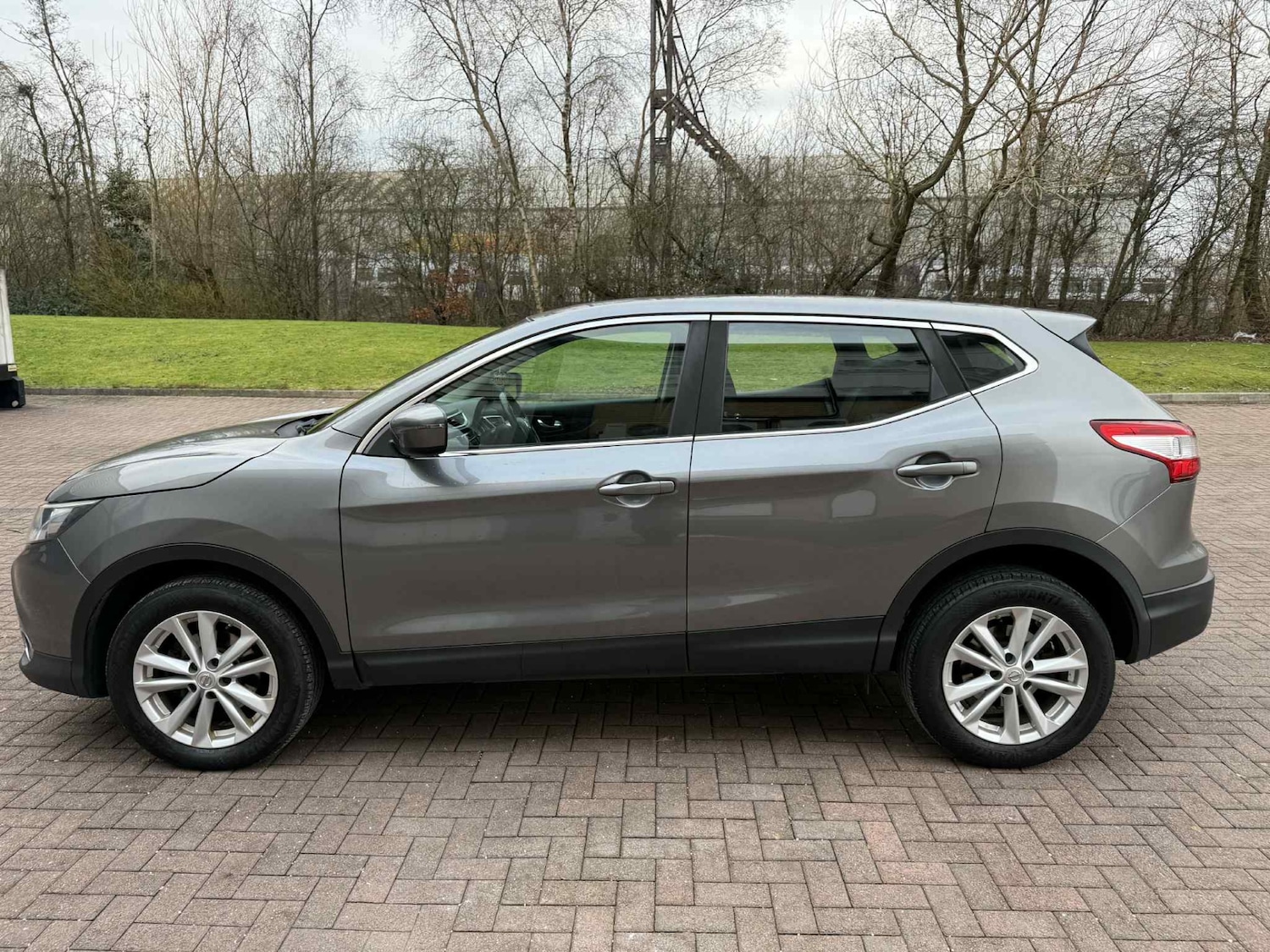 Used Nissan Qashqai 2016 for sale - 77064177: Photo 10