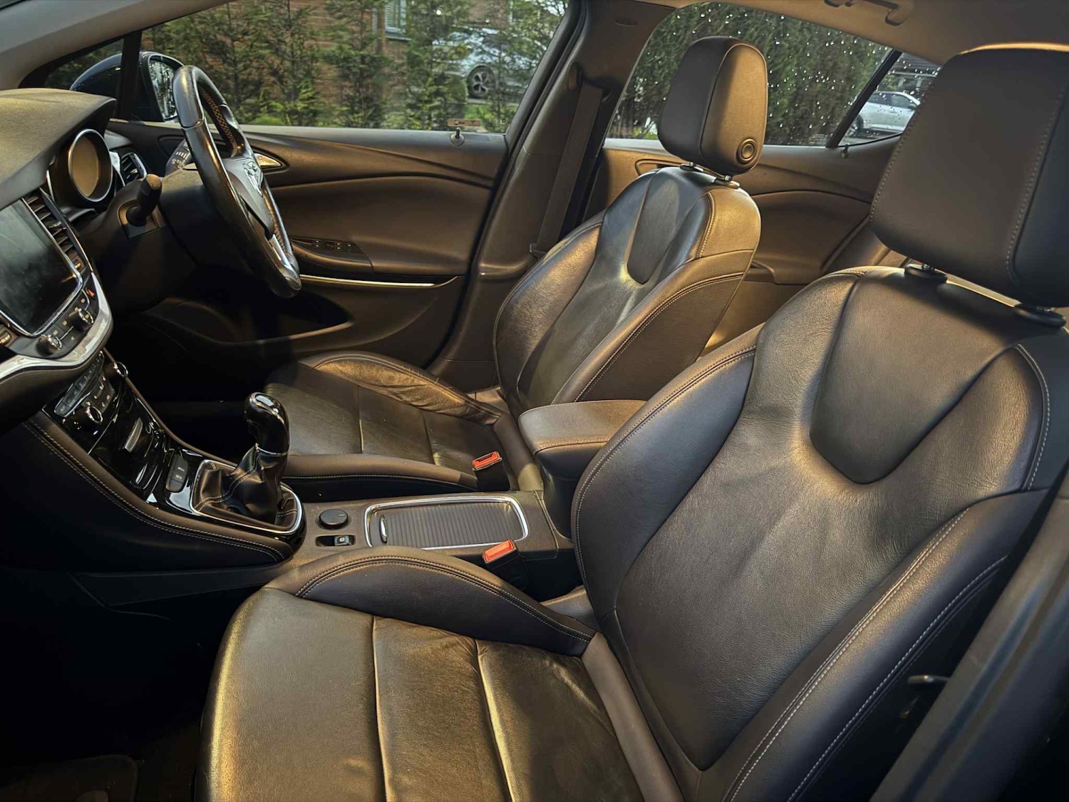 Used Vauxhall Astra 2017 for sale - 76882058: Photo 4