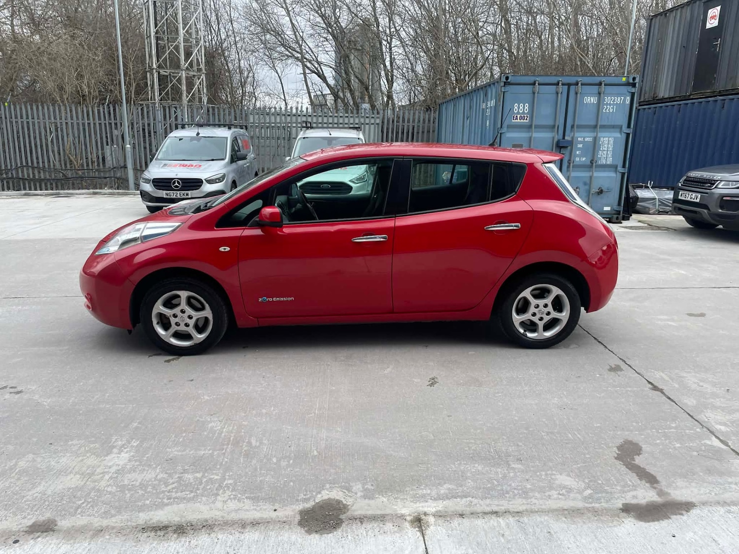 Used Nissan Leaf 2016 for sale - 77241180: Photo 9