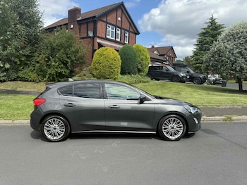 Used Ford Focus 2021 for sale - 75472847: Photo