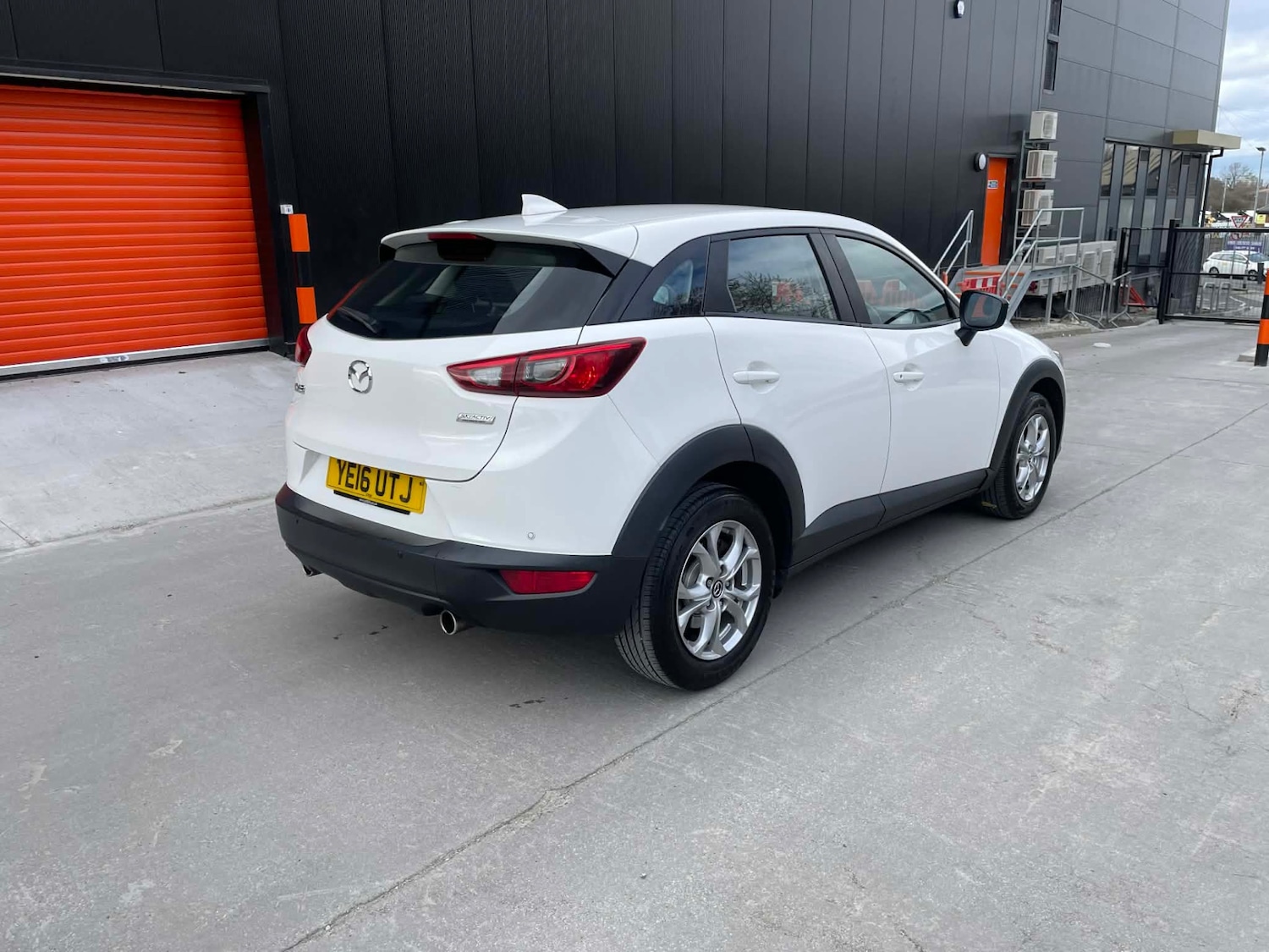Used Mazda CX-3 2016 for sale - 77818211: Photo 5