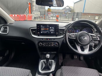 Used Kia XCeed 2020 for sale - 77995389: Photo