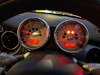 Used MINI Hatch 2005 for sale - 77039174: Photo