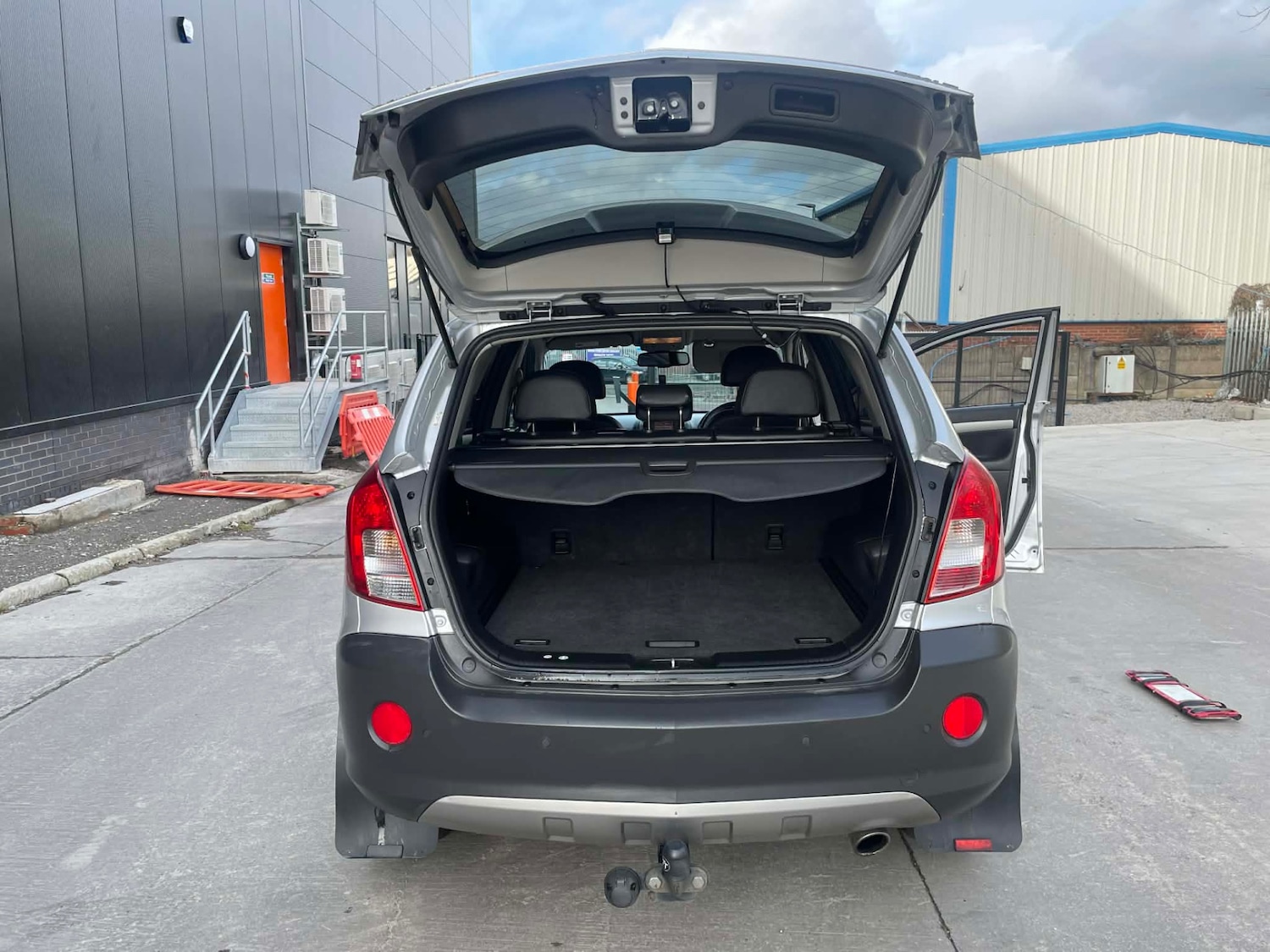 Used Vauxhall Antara 2013 for sale - 77392357: Photo 3