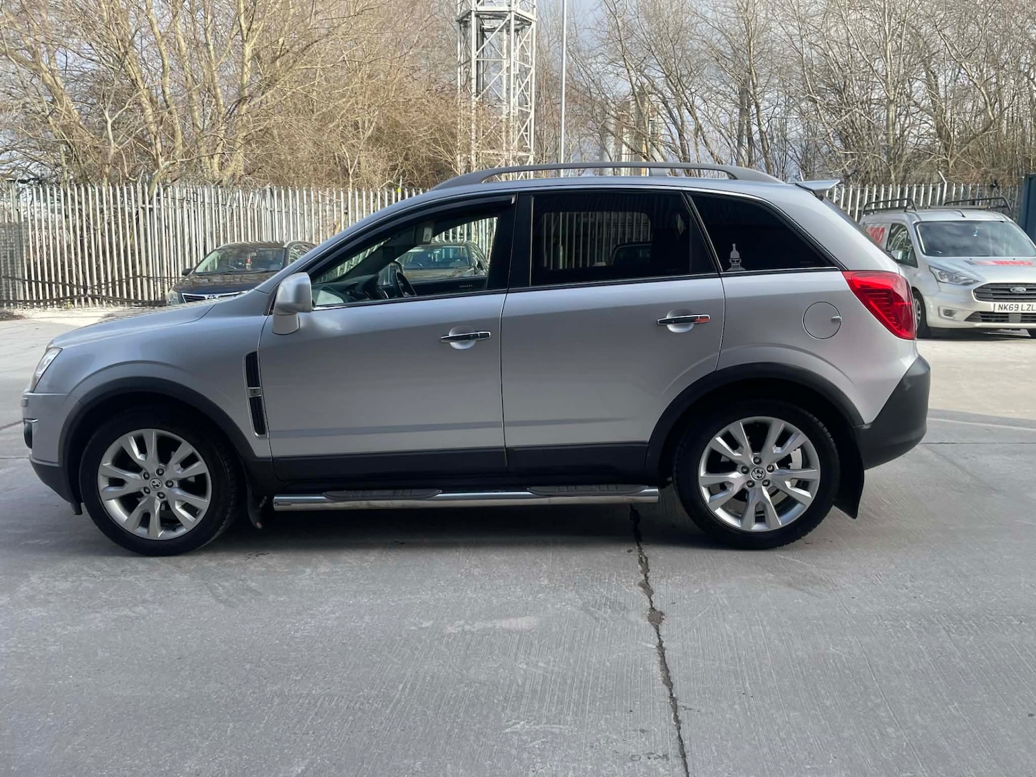 Used Vauxhall Antara 2013 for sale - 77392357: Photo 7