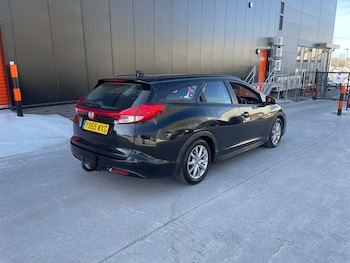 Used Honda Civic 2015 for sale - 77920595: Photo