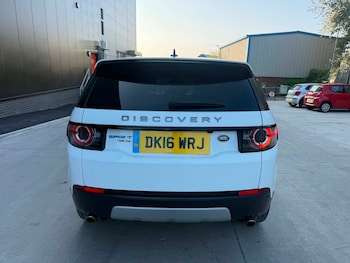 Used Land Rover Discovery Sport 2016 for sale - 79228477: Photo