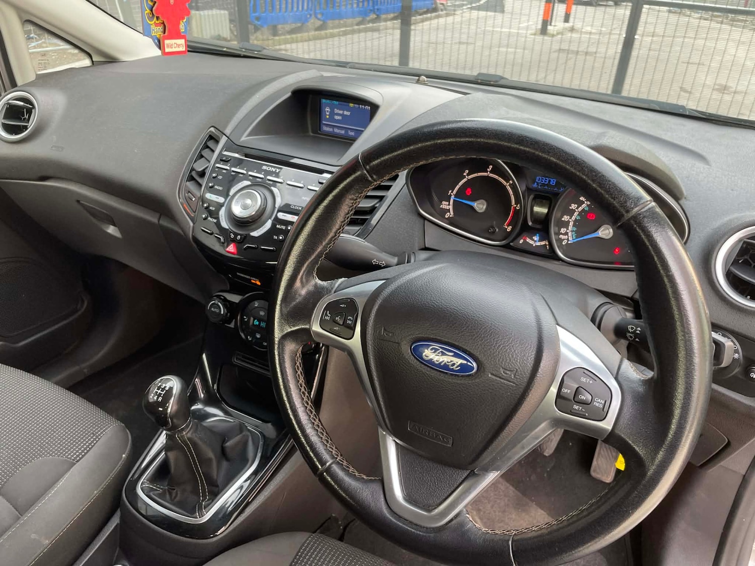 Used Ford Fiesta 2015 for sale - 77259337: Photo 5
