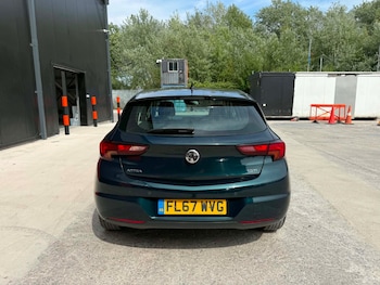 Used Vauxhall Astra 2017 for sale - 79380475: Photo