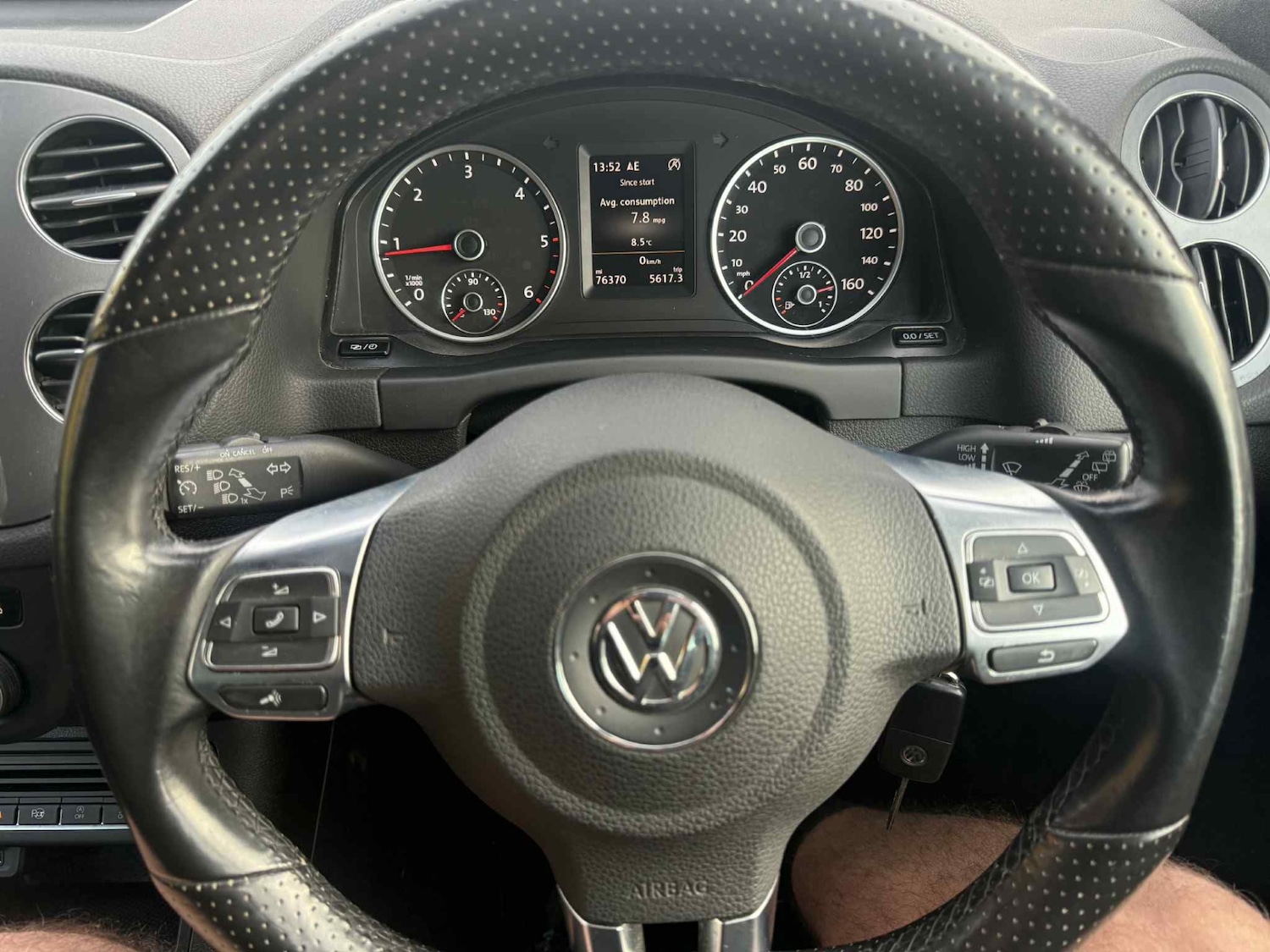 Used Volkswagen Tiguan 2015 for sale - 76934688: Photo 12