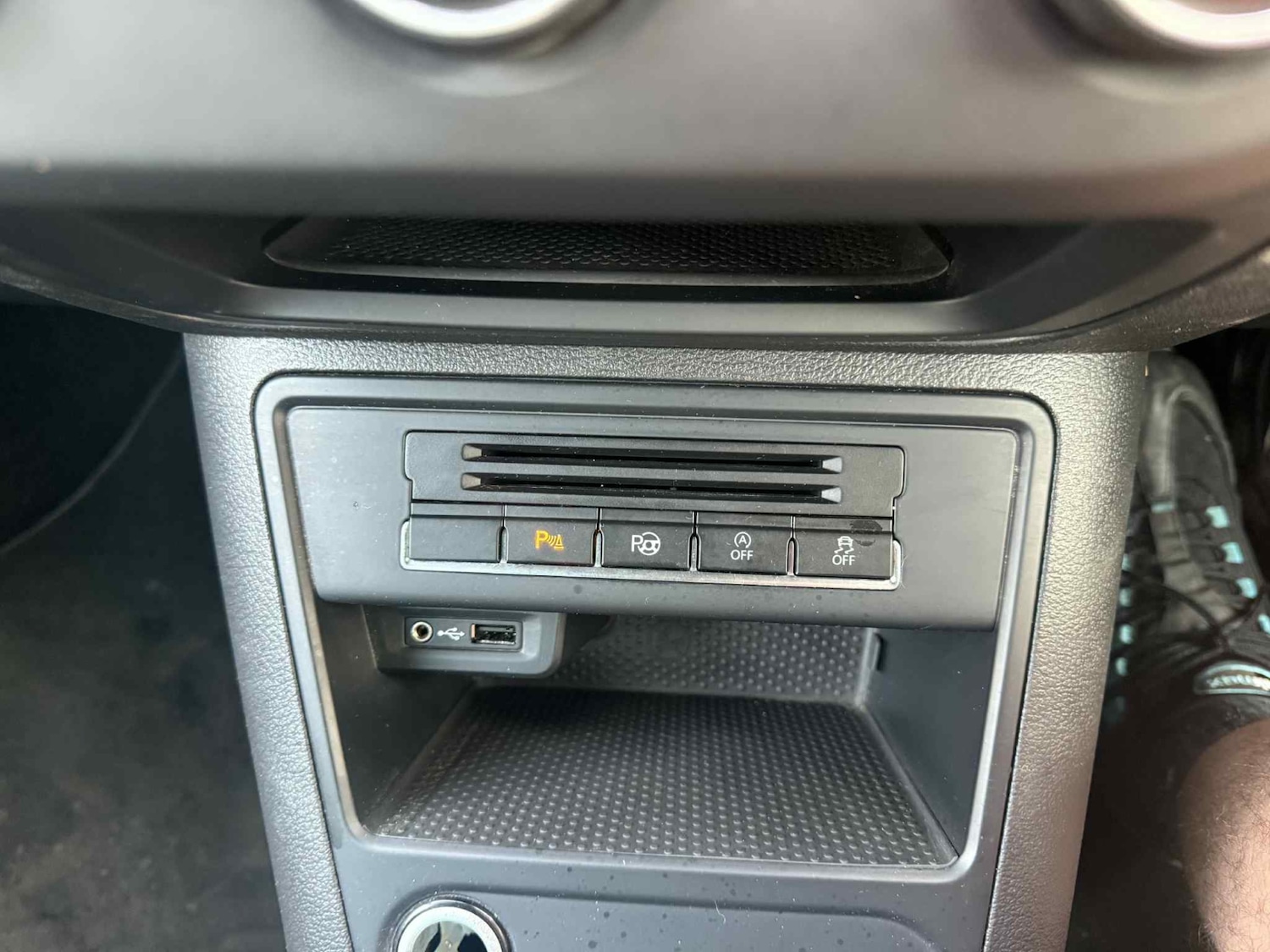 Used Volkswagen Tiguan 2015 for sale - 76934688: Photo 14