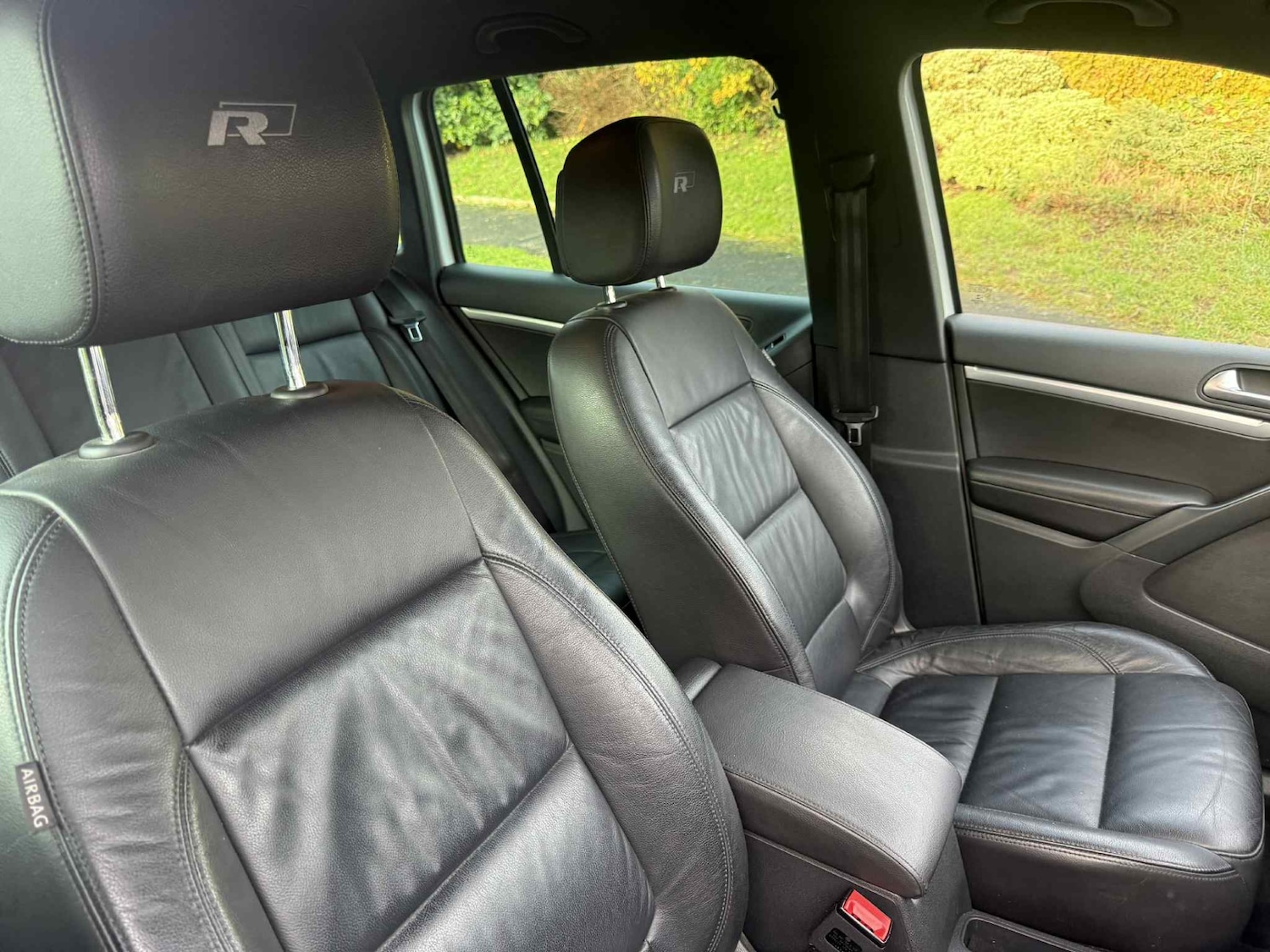 Used Volkswagen Tiguan 2015 for sale - 76934688: Photo 8