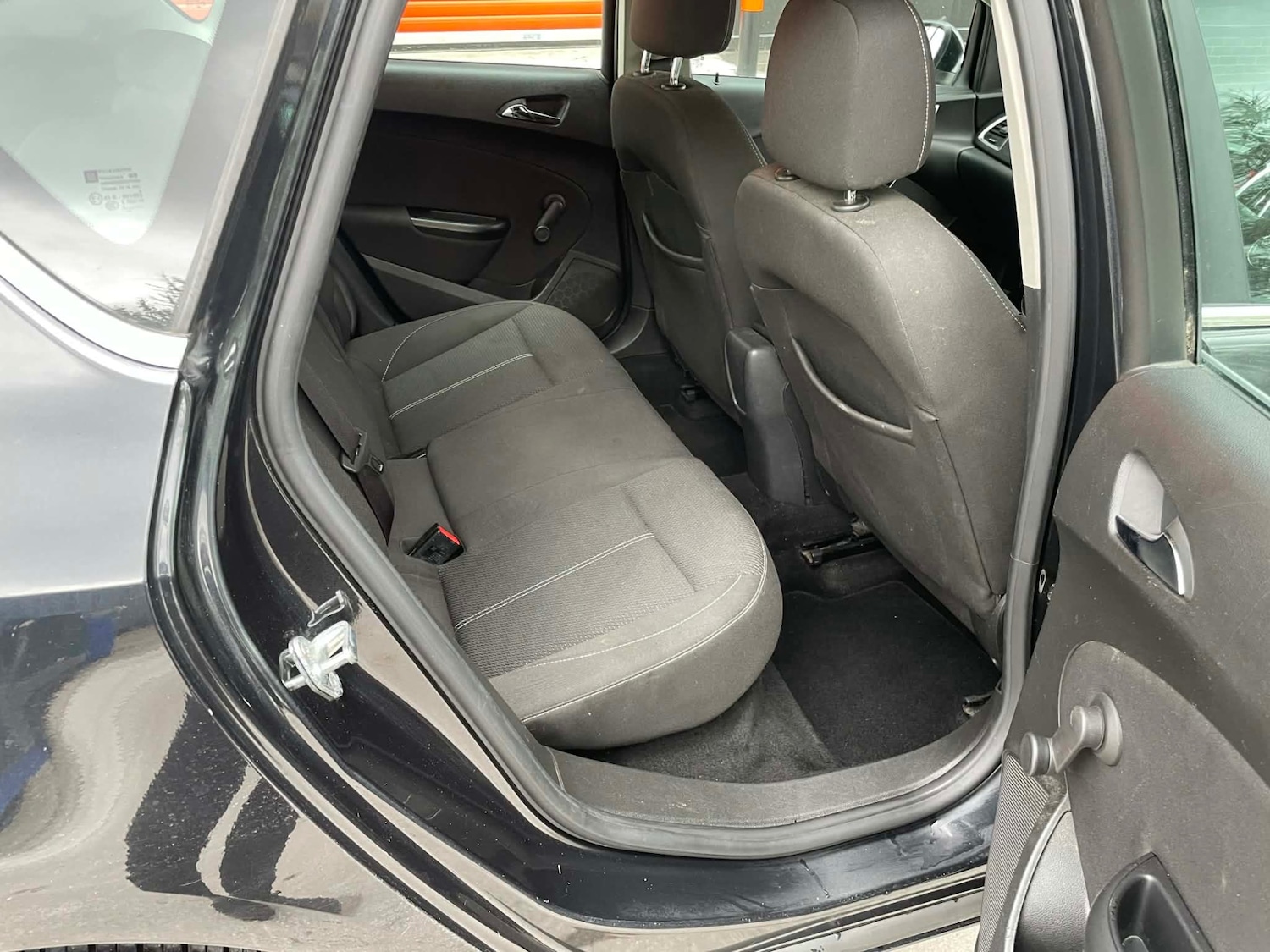 Used Vauxhall Astra 2012 for sale - 78079420: Photo 9