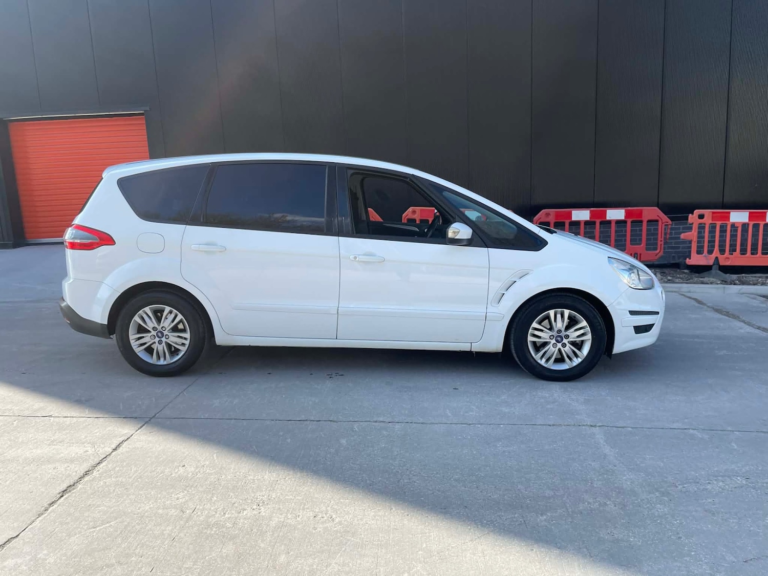 Used Ford S-Max 2012 for sale - 77759974: Photo 10