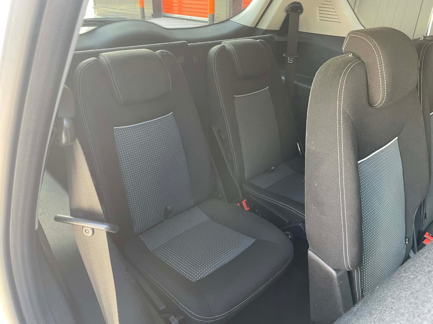 Used Ford S-Max 2012 for sale - 77759974: Photo 11