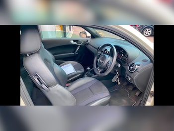 Used Audi A1 2011 for sale - 79190570: Photo