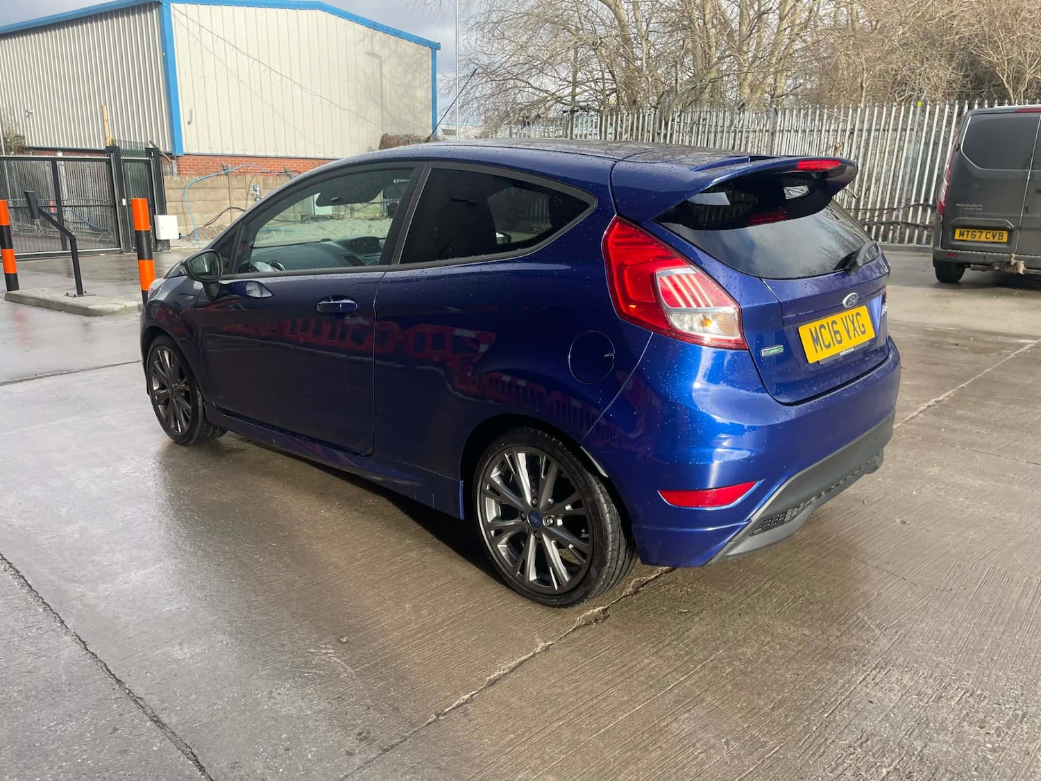 Used Ford Fiesta 2016 for sale - 77233984: Photo 4