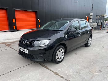 Used Dacia Sandero 2019 for sale - 79732075: Photo
