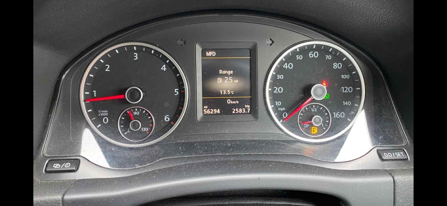 Used Volkswagen Tiguan 2015 for sale - 76542903: Photo 3