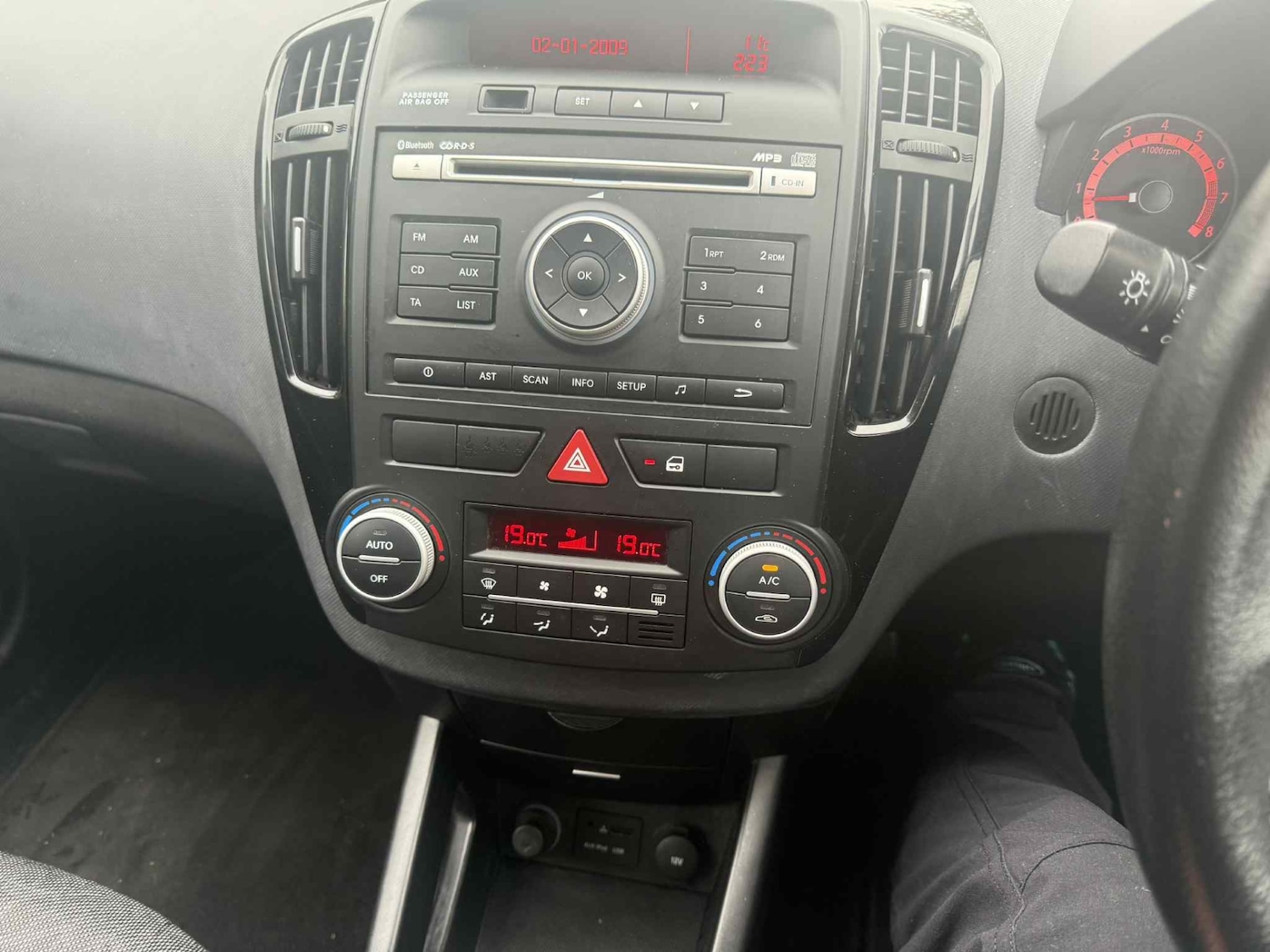 Used Kia Ceed 2010 for sale - 76418597: Photo 14