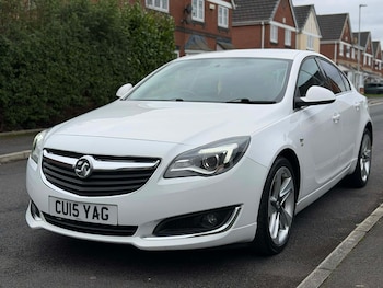 2015 (15) - 1.8i VVT SRi Nav 5dr