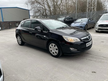 Used Vauxhall Astra 2010 for sale - 77494943: Photo